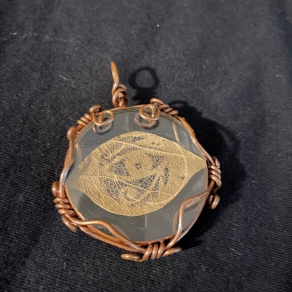 Vintage handmade glass pendant with copper Used - Picture 1 of 8